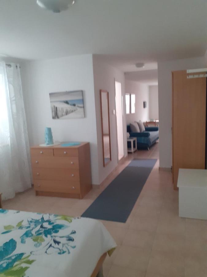 Apartment Zlata ราบ ภายนอก รูปภาพ